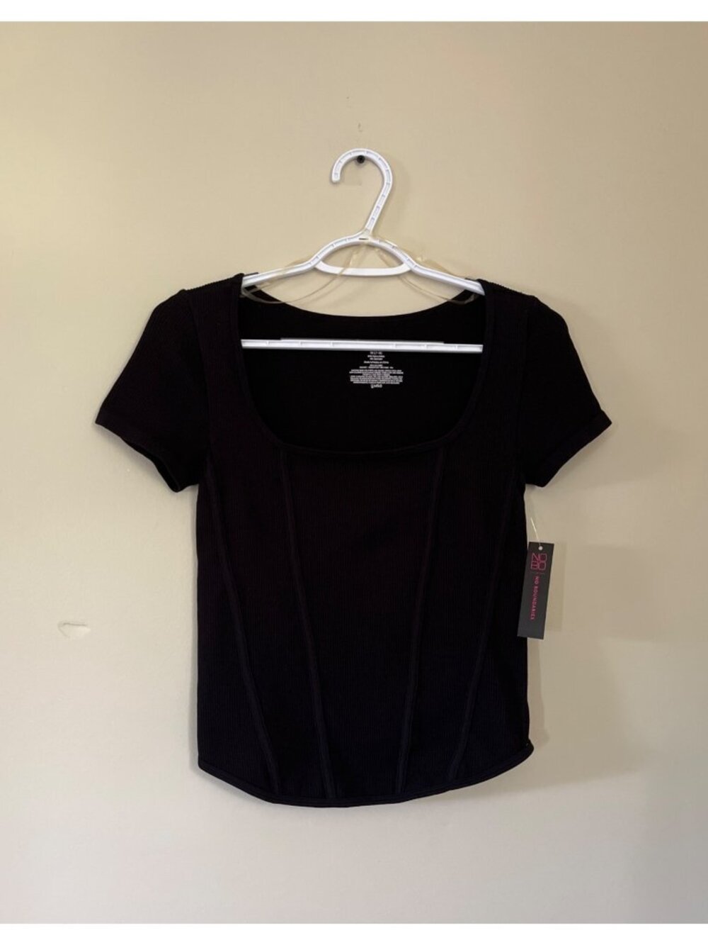 NWT No Boundaries Juniors Medium Short Sleeve Ribbed Shirt Corset-Style Seaming